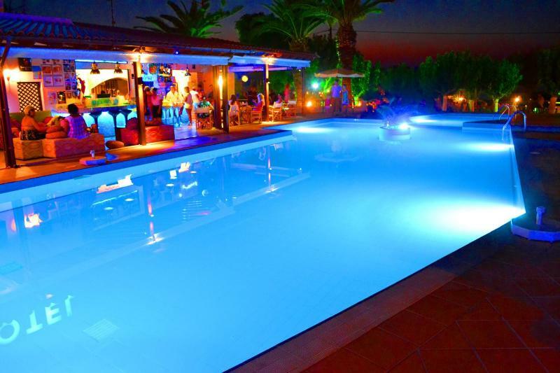 Amnissos Hotel Pigianos Kampos  Exterior foto